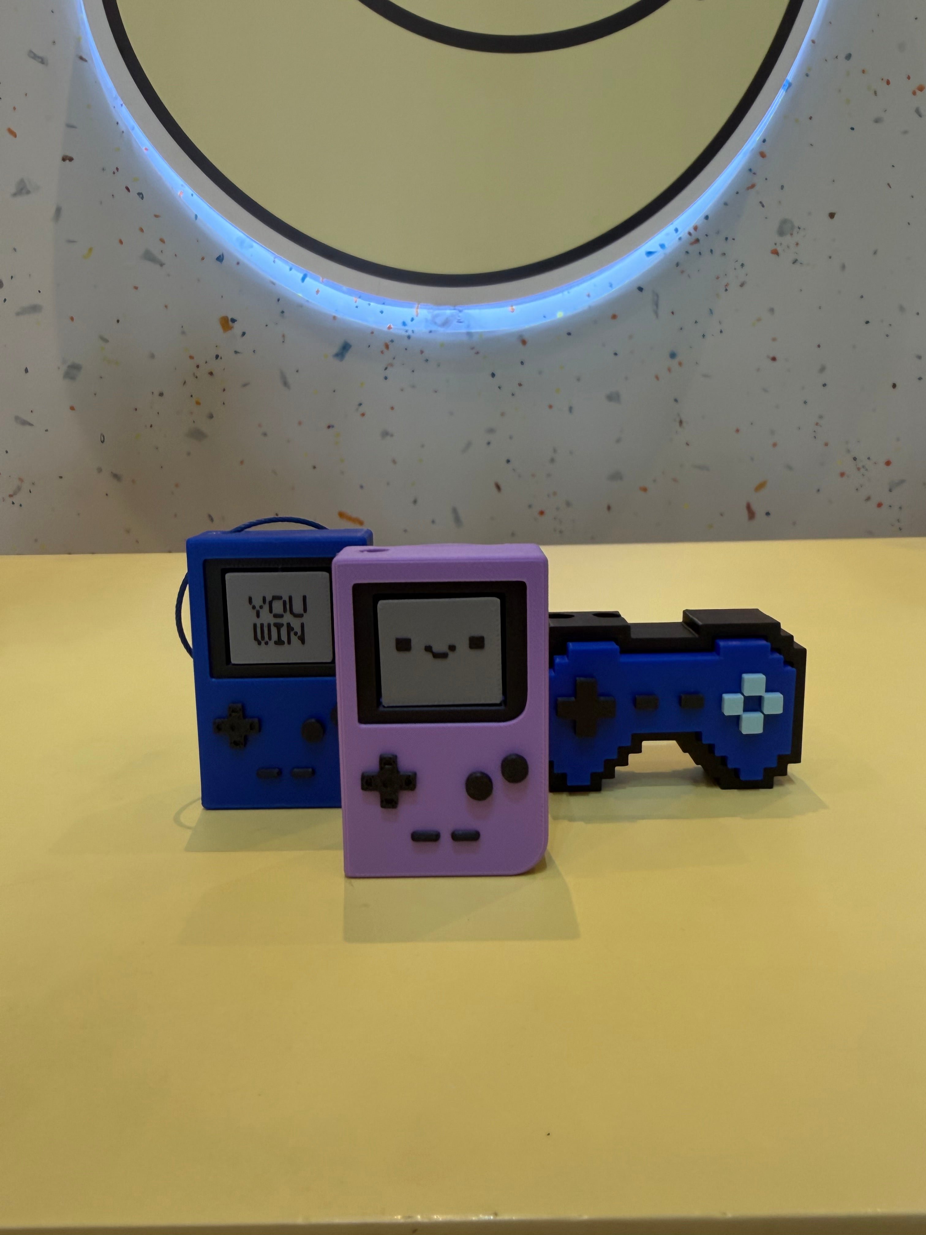 Gameboy Keychain Clicker
