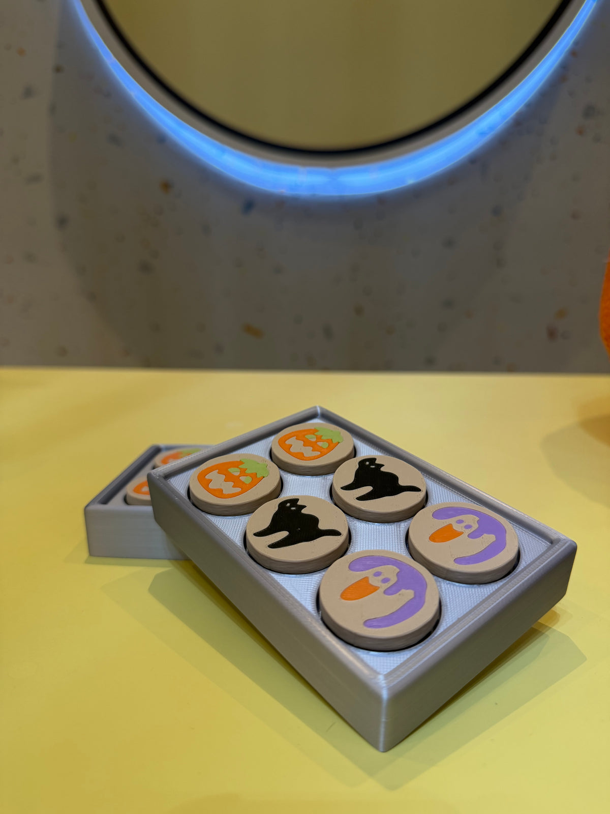 Halloween Cookie Tray Clicker