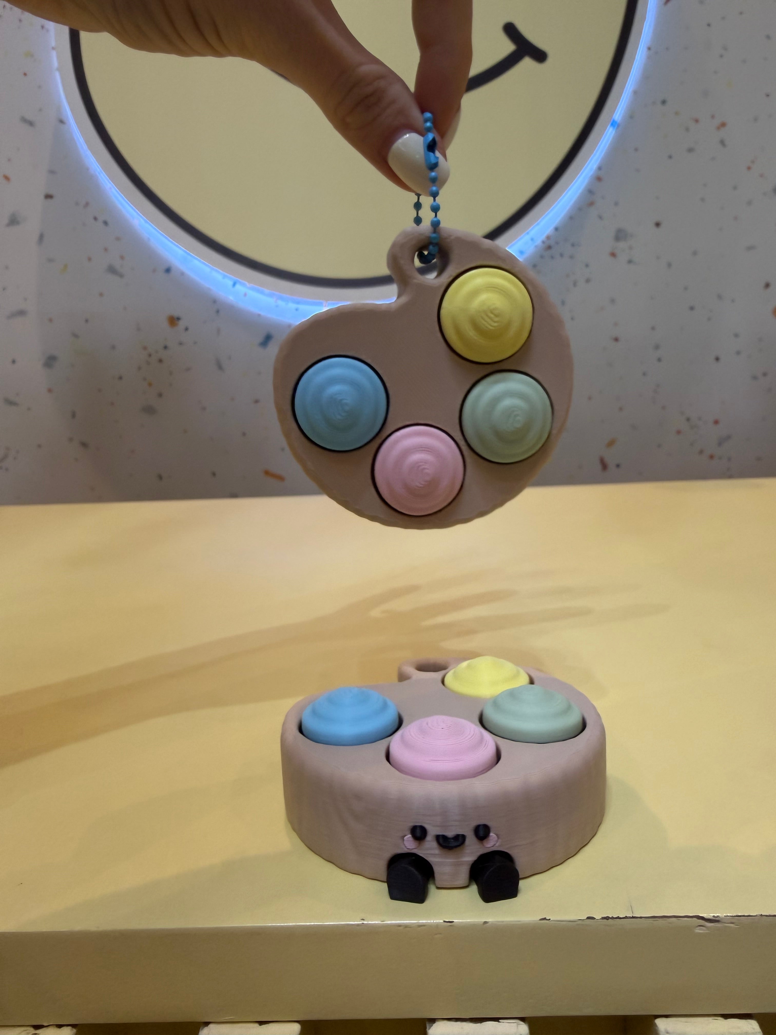 Color Palette with feet Keychain Clicker